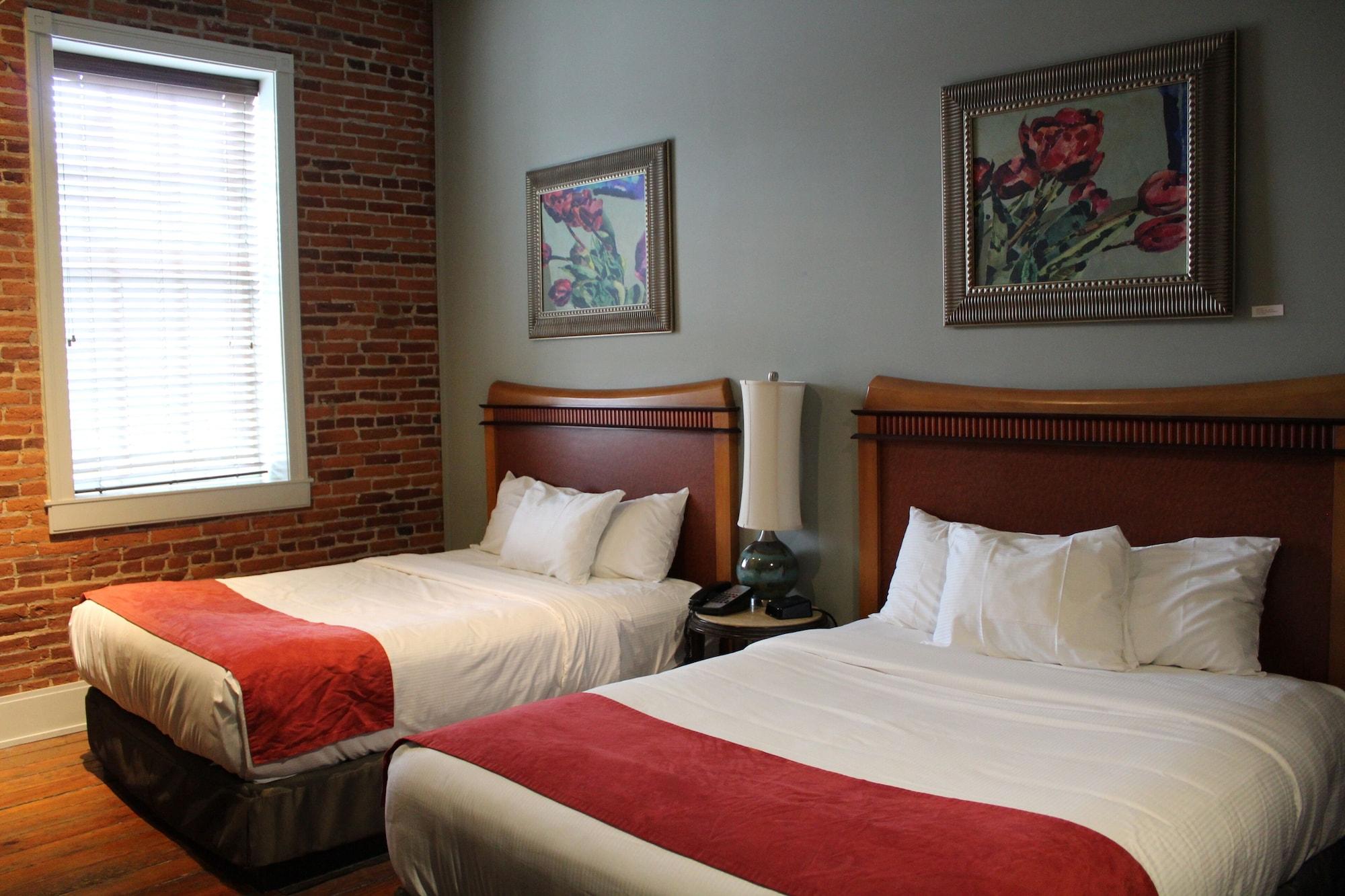Arts Hotel 3*